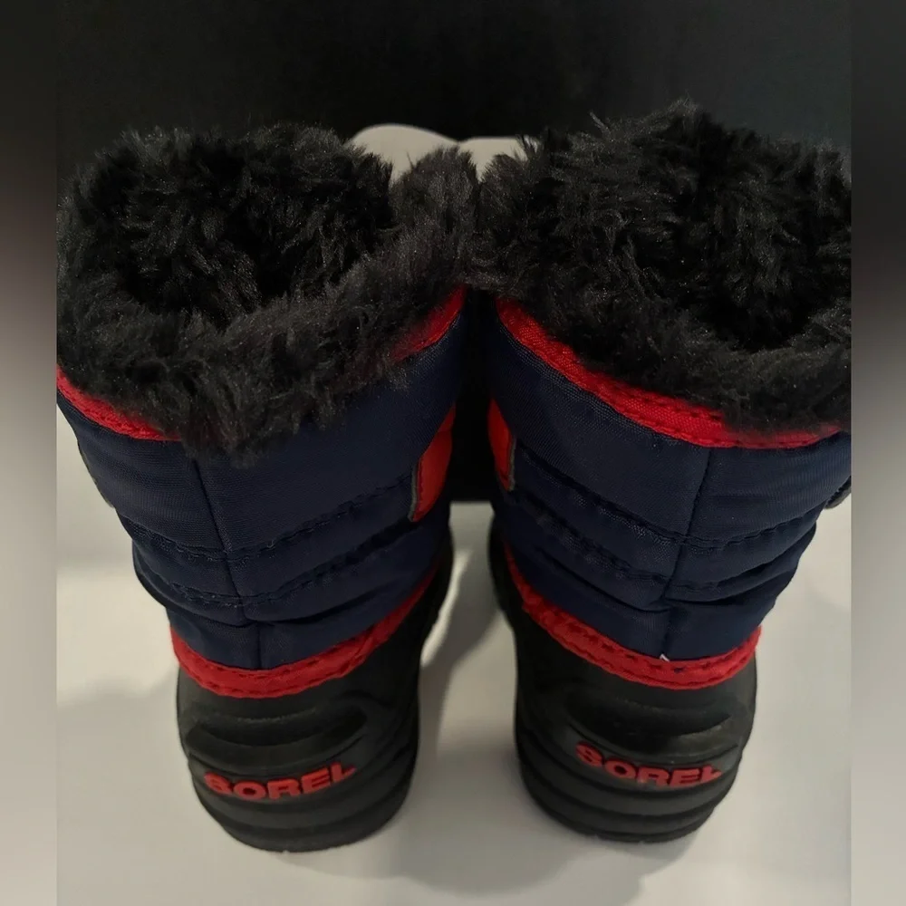 NIB Sorel Toddler Insulated Snow Commander Boots Red/Blue w/Black Soles; Size 4